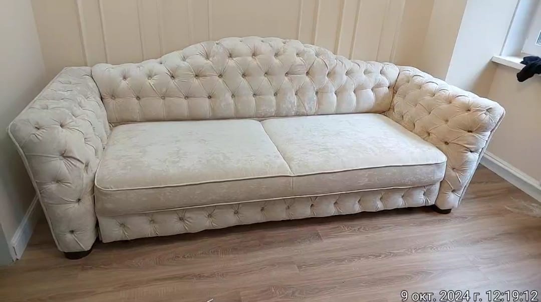 Обивка дивана. Площадь Гагарина