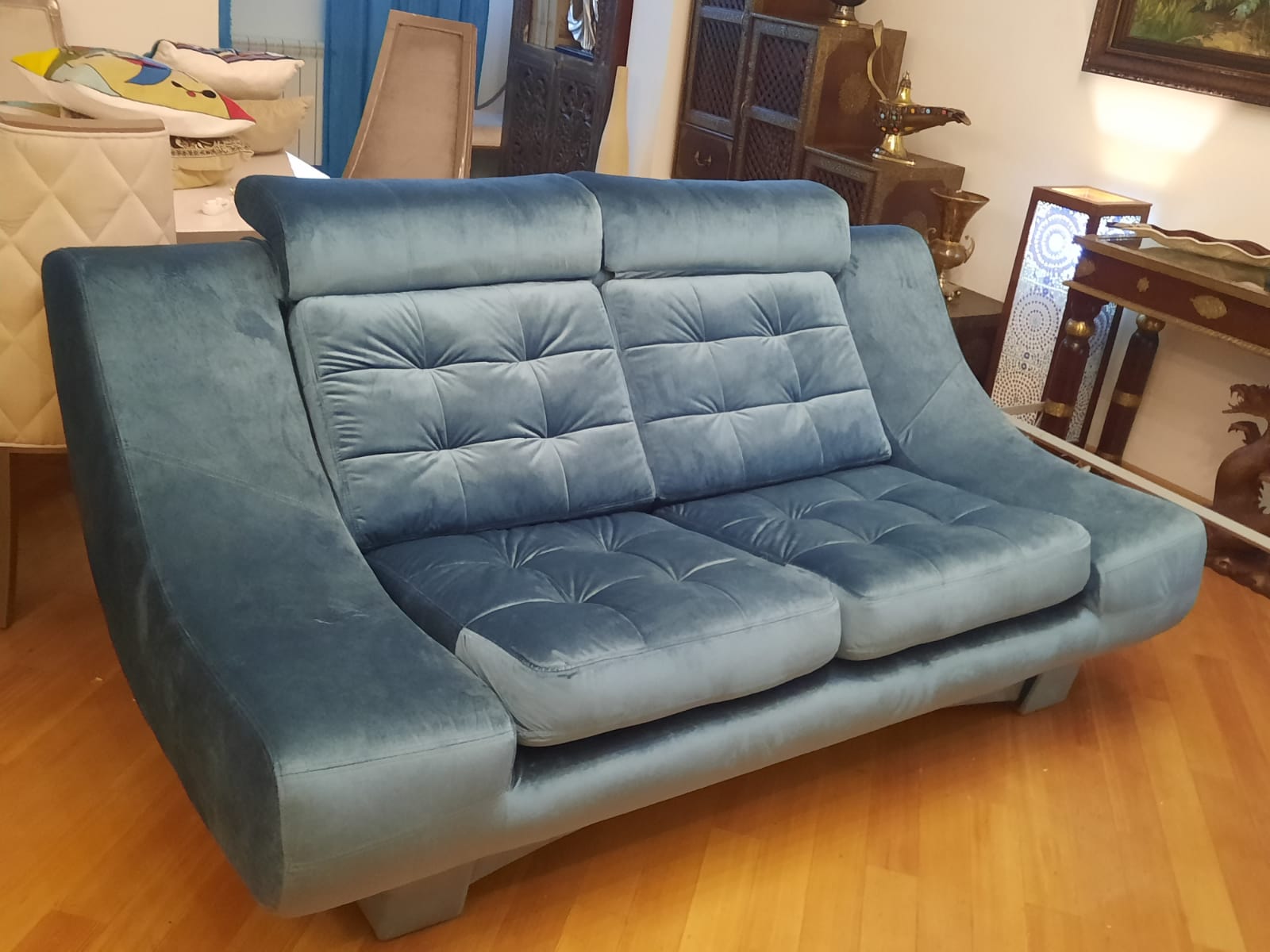 Обивка дивана на дому. Площадь Гагарина